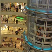 Ramai-ramai Belanja di Luar Negeri, Mal Jakarta Sepi Pengunjung