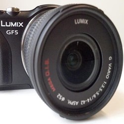 GF5, Kamera Micro Four Thirds Anyar dari Panasonic