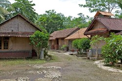 Tidur di Sarang Badak, Ujung Kulon!