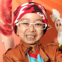 Daus Mini Kejar Setoran Demi Anak