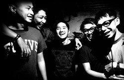 Satu Dekade, Alone At Last Rilis Single Baru