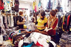 Qipu Lu, Pasar Pakaian Paling Murah di Shanghai
