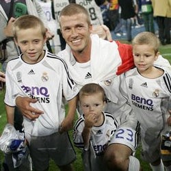 Anak-anak Victoria Beckham Terjun ke Dunia Musik?