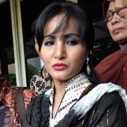 Machica Mochtar Ajukan Pengesahan Anak ke PA Tigaraksa