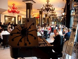  Mumtaz, Resto Halal Favorit Ratu Inggris