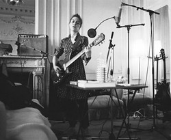 Feist Senang Kolaborasi dengan Mastodon