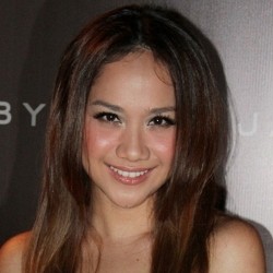 Punya Tubuh Singset, Bunga Citra Lestari Buka Rahasia