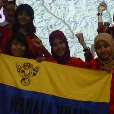 8 Srikandi Unair Ikut Seleksi Pendakian Seven Summits Gunung Aconcagua