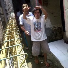 Nana Minta Tetangga Mendoakan Agar Sembuh