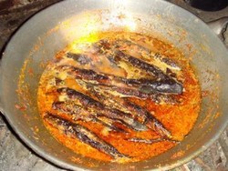 Wouw... Sedapnya Mangut Lele