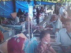 Khawatir Gempa, Puluhan Pasien RSUD Simeulue Dirawat di Parkiran