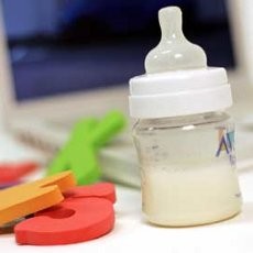 Tragis! Bayi 2 Bulan Tewas Tersedak Saat Minum Susu