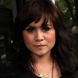 Temui Ariel, Momo Geisha Ngaku Sudah Izin ke Luna Maya