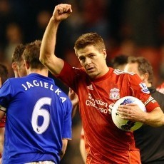 Gerrard Optimistis Liverpool Kalahkan Everton