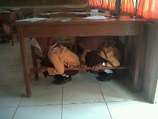 Antisipasi Bencana, Siswa SD Simeulue Intensifkan Simulasi Gempa