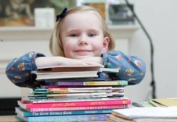 Balita Genius yang Punya IQ Hampir Menyamai Albert Einstein