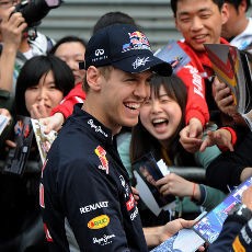 Vettel Bicara Soal Masalah di Mobilnya