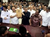  Tengok Pasar Tebet, Hidayat Sindir Foke