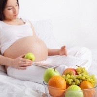 Sayur dan Buah yang Sebaiknya Dihindari Saat Hamil