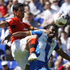 Valencia Dihantam Espanyol 0-4