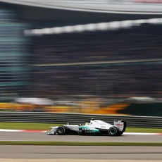 Rosberg Juara, Duo McLaren Lengkapi Podium