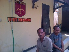 Beraksi di Dua Pabrik, Perampok Bersenpi Gondol Rp 70 Juta 