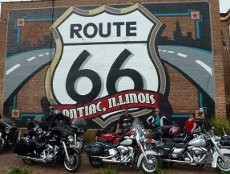 Bruum! Wisata Seru Bareng Geng Motor di Route 66, AS