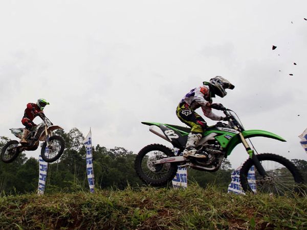 Ratusan Kroser Ikuti IRC Motocross Championship