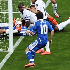 Redknapp Dukung Teknologi Garis Gawang