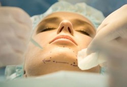 Implan Dagu Sekarang Lebih Laku Dibanding Implan Payudara