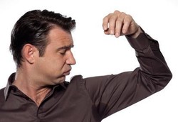 Malu Karena Terlalu Berkeringat? Cobalah 7 Langkah Ini