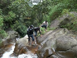 Air terjun cantik di pelosok kota Bukittinggi