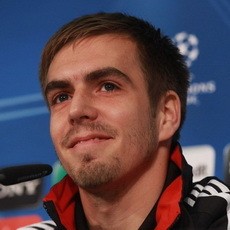 Lahm Siap Hentikan Ronaldo