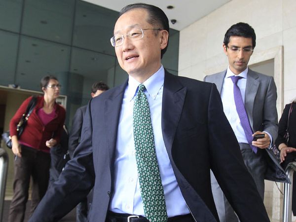 Jim Yong Kim Pimpin Bank Dunia