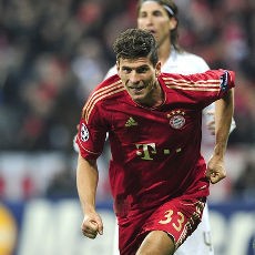 Lagi-lagi Mario Gomez