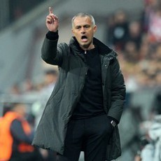 Mourinho Masih Optimistis
