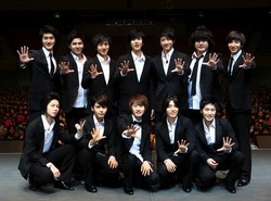Konser Tunggal Super Junior yang Pertama di Paris