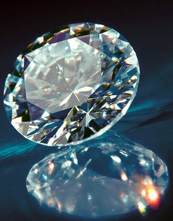 Investasi Berlian Siap Gantikan Emas?