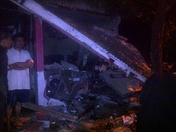 Warung Diseruduk BMW, H Yusuf Rugi Hingga Rp 50 Juta