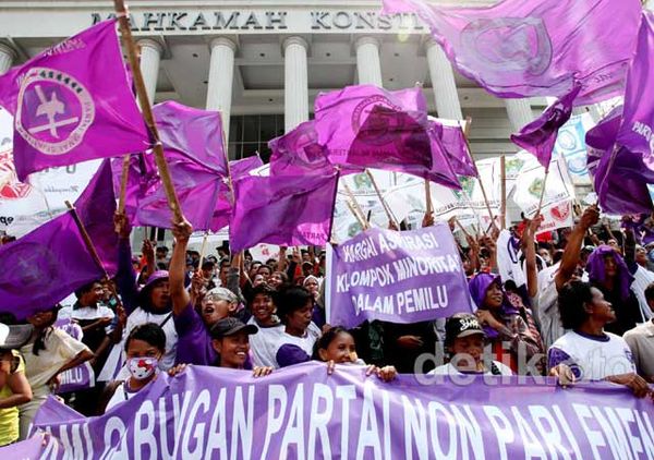 Soal PT 3,5%, Massa Partai Gurem Geruduk MK