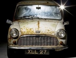 Mobil Mini Ringsek Dijual Ratusan Juta