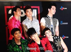 2PM Jumpa Fans di Korea