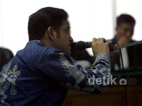 Nazaruddin Divonis 4 Tahun 10 Bulan Bui