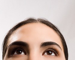 Hilangkan Jenong dengan Bedah Plastik