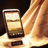 Mendarat di Indonesia, HTC One X Dibanderol Rp 6,6 Juta