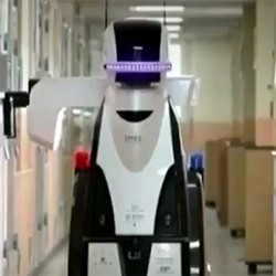 Wow! Robot Sipir Korsel Mulai Bertugas di Penjara