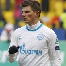 Arshavin Tak Tahu Kenapa Tak Dipakai Wenger Lagi