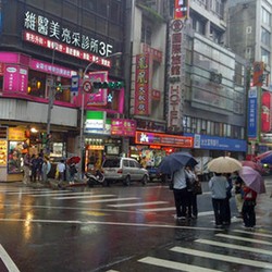 iPhone & Android Berebut Dominasi