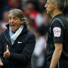 Mancini Keluhkan Kualitas Wasit di Liga Inggris