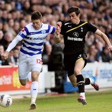 Ditekuk QPR, Spurs Keluar dari Empat Besar